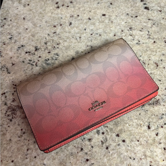 Coach Signature Hayden Crossbody/Clutch - Picture 4 of 14